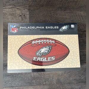 New - Iconic NFL Wooden Football Puzzle Philadelphia Eagles 500 Piece -  SEALED
